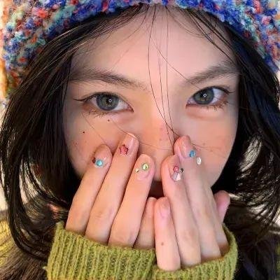 花花公子之千面女陪游